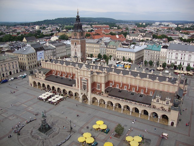 Palazzo-tessuti-cracovia